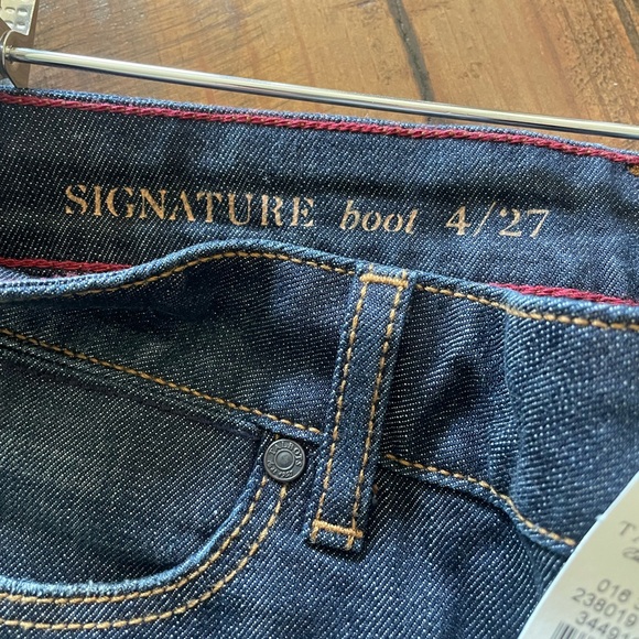 Talbots Size 4 Signature Boot Jeans - Picture 4 of 4